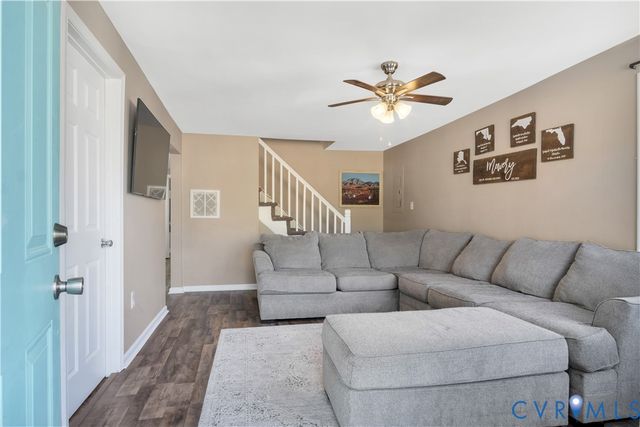 90 Ridge Rd, Poquoson, VA 23662