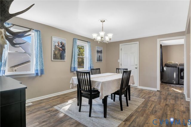 90 Ridge Rd, Poquoson, VA 23662