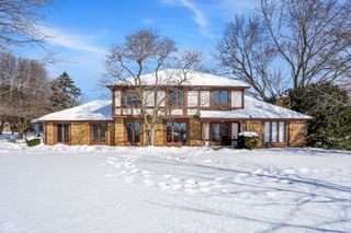 810 Granada Drive, Greenwood, IN 46143