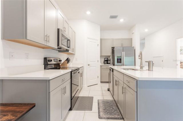 8473 LUNAR SKYE STREET, Sarasota, FL 34241