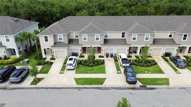8473 LUNAR SKYE STREET, Sarasota, FL 34241