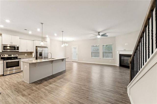 216 Piedmont Circle, Canton, GA 30114