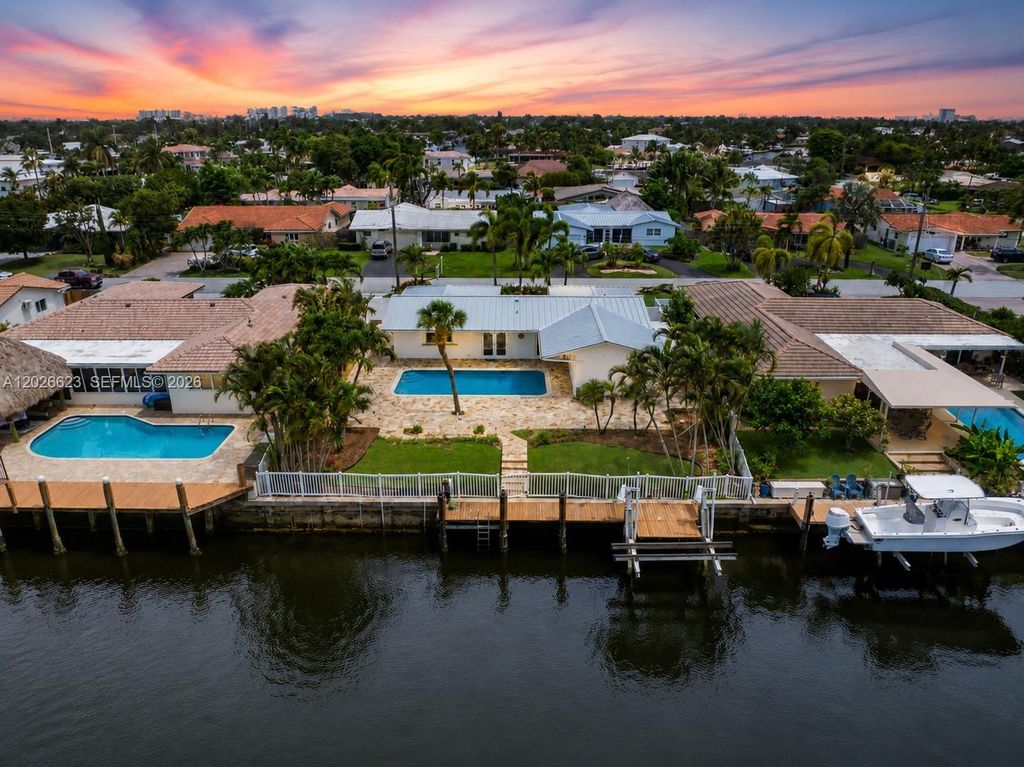 620 SE 11th Street, Pompano Beach, FL 33060