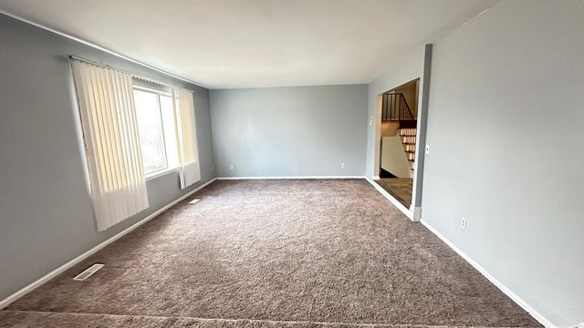 2665 Peterboro Road, West Bloomfield, MI 48323