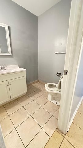 2665 Peterboro Road, West Bloomfield, MI 48323