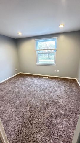 2665 Peterboro Road, West Bloomfield, MI 48323