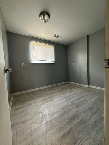 2665 Peterboro Road, West Bloomfield, MI 48323