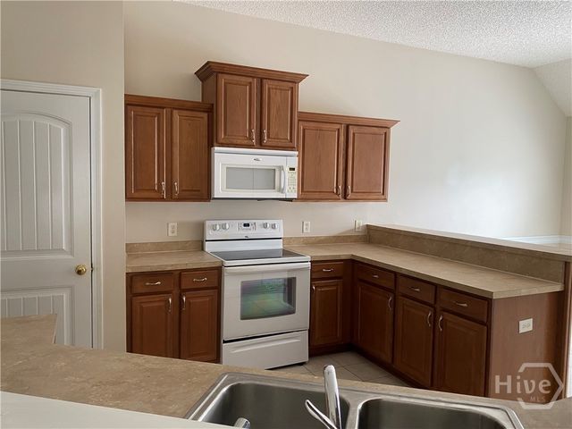 211 Byron Drive, Richmond Hill, GA 31324