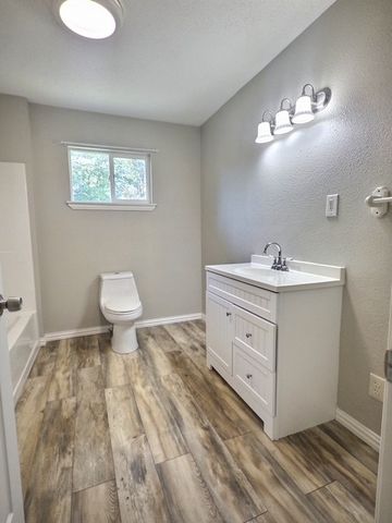 4078 FM121, Van Alstyne, TX 75495