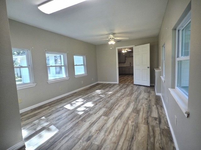 4078 FM121, Van Alstyne, TX 75495