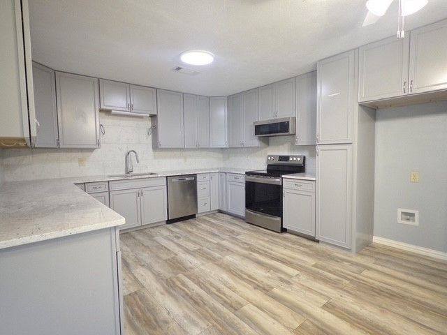 4078 FM121, Van Alstyne, TX 75495