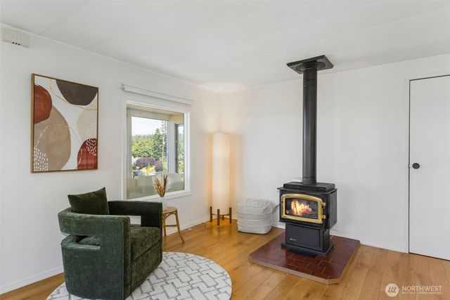 261 Dennis Boulevard, Port Townsend, WA 98368