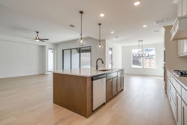 7429 Harrier Street, Fort Worth, TX 76179