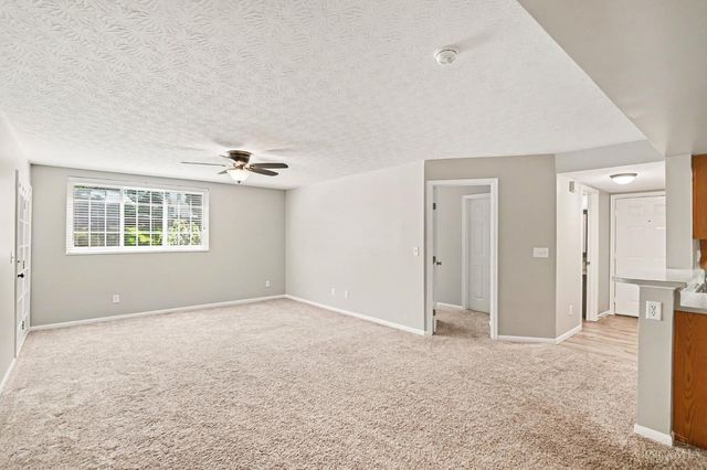 9901 Regatta Drive, Cincinnati, OH 45252
