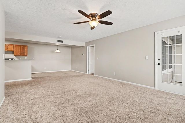9901 Regatta Drive, Cincinnati, OH 45252