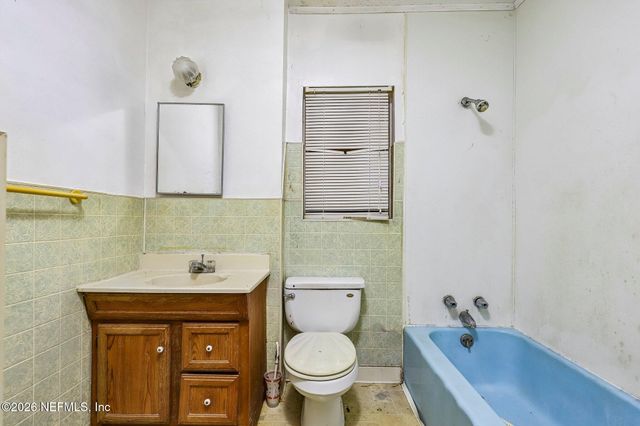 H15976 RED BASS Drive, Jacksonville, FL 32226