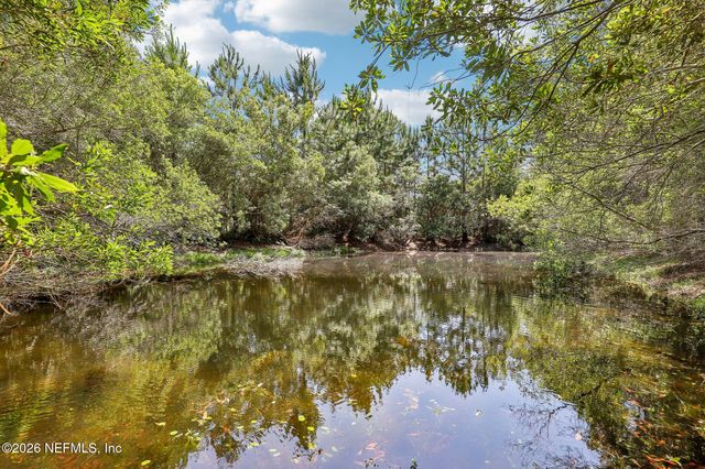 H15976 RED BASS Drive, Jacksonville, FL 32226
