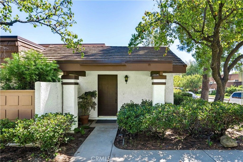 22421 Jeffrey Mark Court 8, Chatsworth, CA 91311 — photo 2