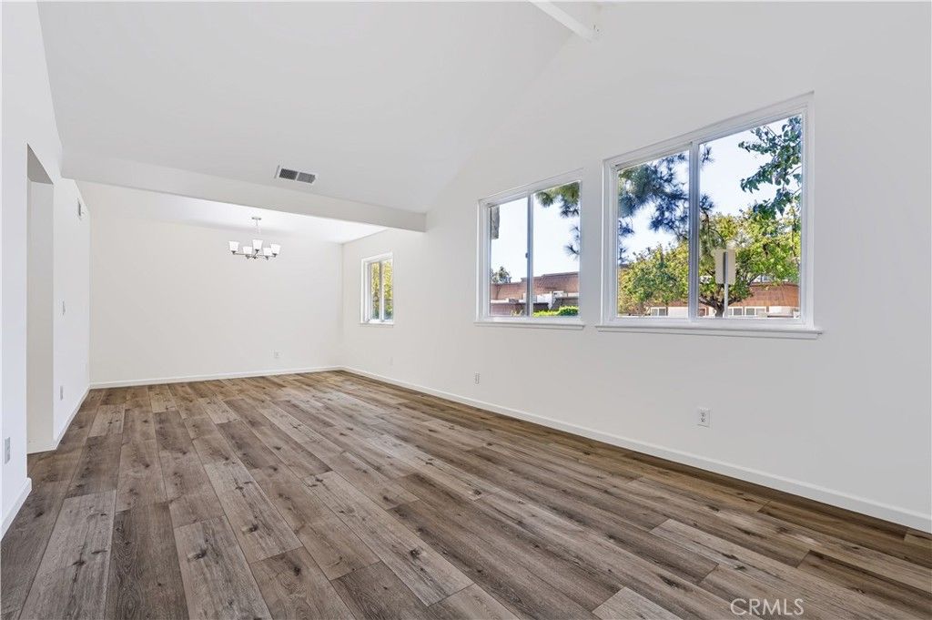 22421 Jeffrey Mark Court 8, Chatsworth, CA 91311 — photo 4