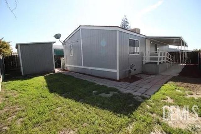 1301 Taft Highway 168, Bakersfield, CA 93307