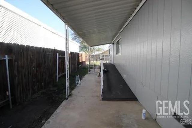 1301 Taft Highway 168, Bakersfield, CA 93307