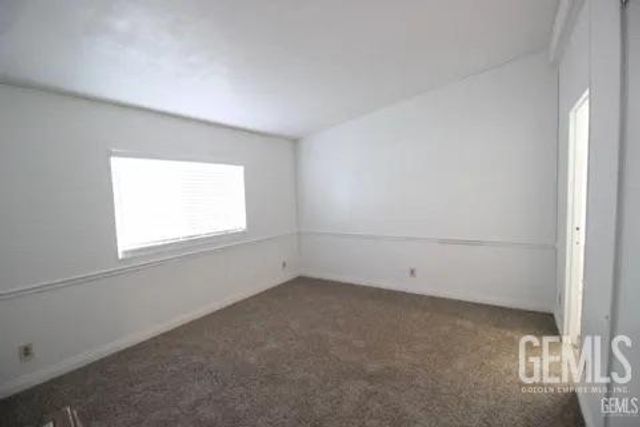 1301 Taft Highway 168, Bakersfield, CA 93307