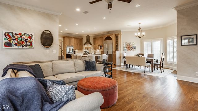 2437 Londonberry Boulevard, Carmel, IN 46032