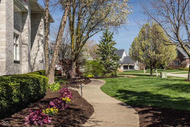 2437 Londonberry Boulevard, Carmel, IN 46032