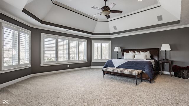 2437 Londonberry Boulevard, Carmel, IN 46032