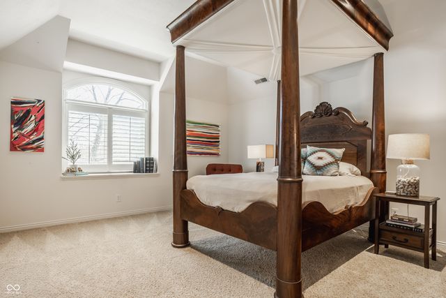 2437 Londonberry Boulevard, Carmel, IN 46032