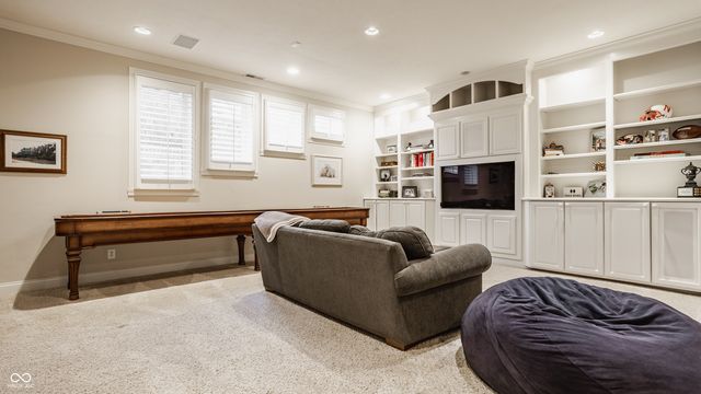 2437 Londonberry Boulevard, Carmel, IN 46032