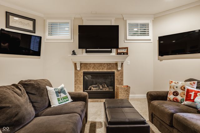 2437 Londonberry Boulevard, Carmel, IN 46032