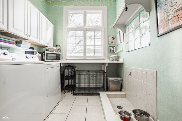2437 Londonberry Boulevard, Carmel, IN 46032