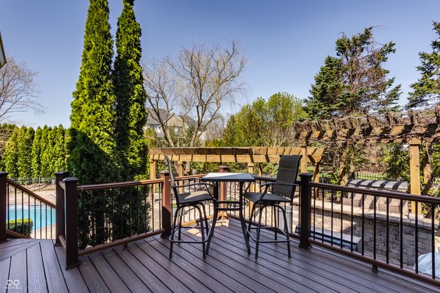 2437 Londonberry Boulevard, Carmel, IN 46032