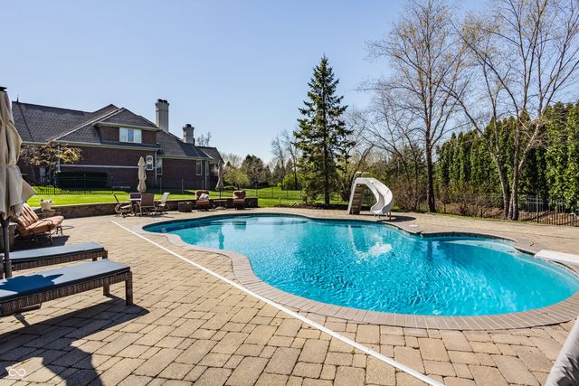 2437 Londonberry Boulevard, Carmel, IN 46032