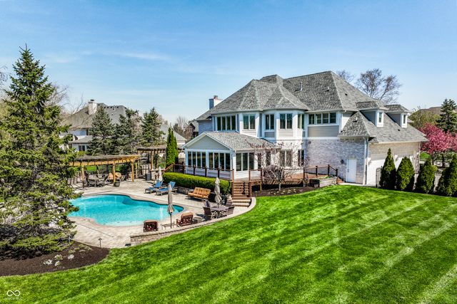 2437 Londonberry Boulevard, Carmel, IN 46032