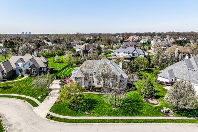 2437 Londonberry Boulevard, Carmel, IN 46032