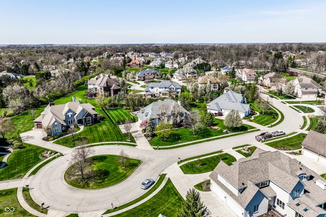 2437 Londonberry Boulevard, Carmel, IN 46032