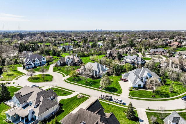 2437 Londonberry Boulevard, Carmel, IN 46032