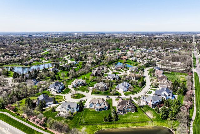 2437 Londonberry Boulevard, Carmel, IN 46032