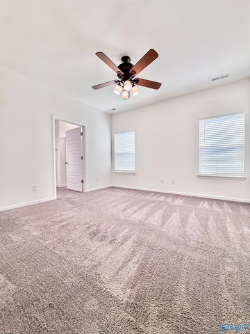 128 Lincoln Gray Circle, New Market, AL 35761
