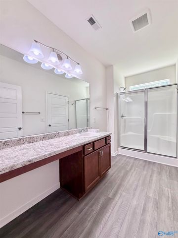 128 Lincoln Gray Circle, New Market, AL 35761