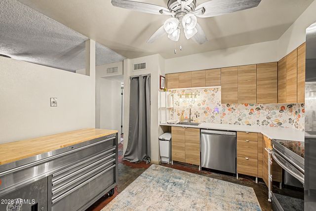 720 S Dobson Road 104, Mesa, AZ 85202