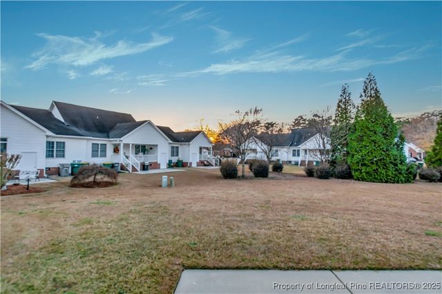 712 Amberleaf Drive, Lumberton, NC 28358