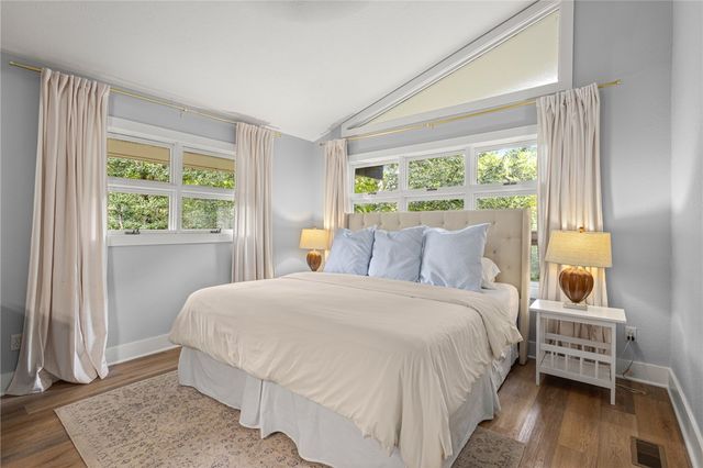 8 Grisham Drive, Bella Vista, AR 72715