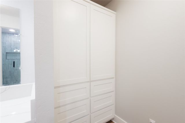 8 Grisham Drive, Bella Vista, AR 72715