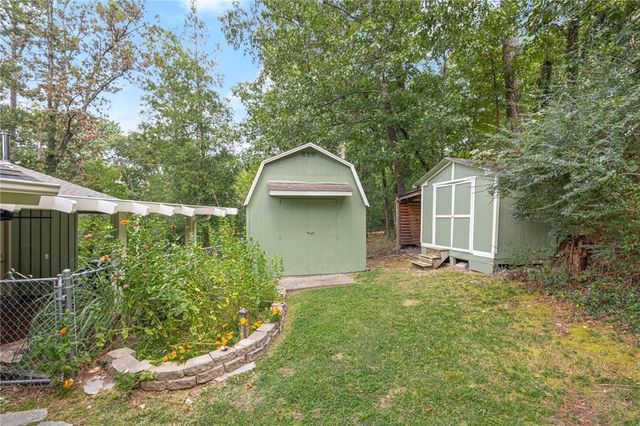 8 Grisham Drive, Bella Vista, AR 72715