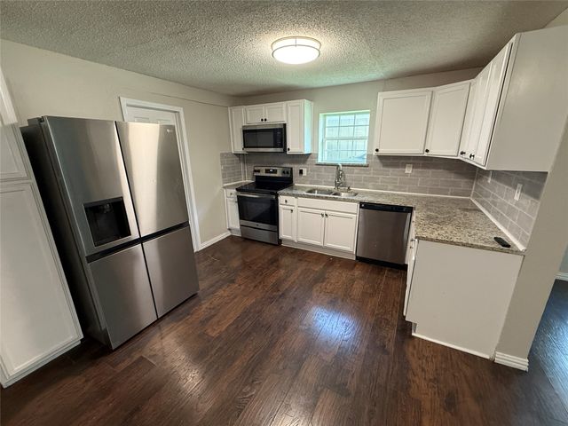 116 Griffin Street, Waxahachie, TX 75165
