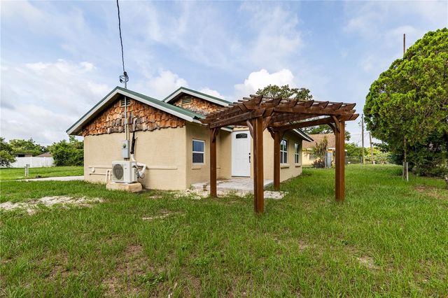 7020 SCOTT AVENUE, Mount Dora, FL 32757