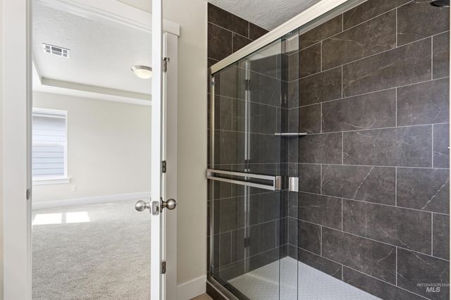 5565 W Lost Rapids St, Meridian, ID 83646
